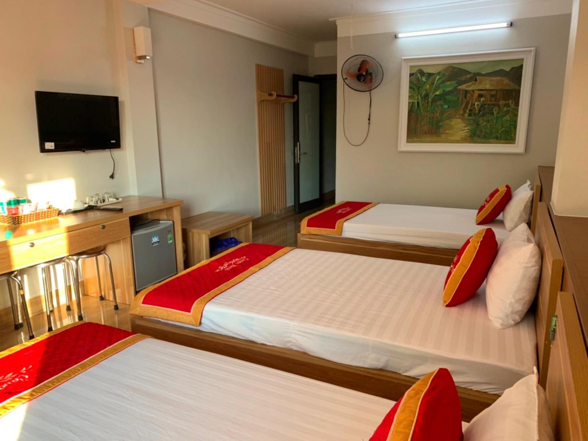 Candy Hotel Hạ Long Extérieur photo